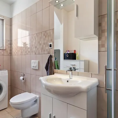 In With Private Pool *