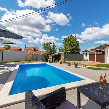 In With Private Pool