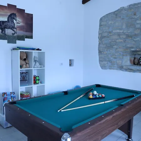 In With Private Pool Дом отдыха
